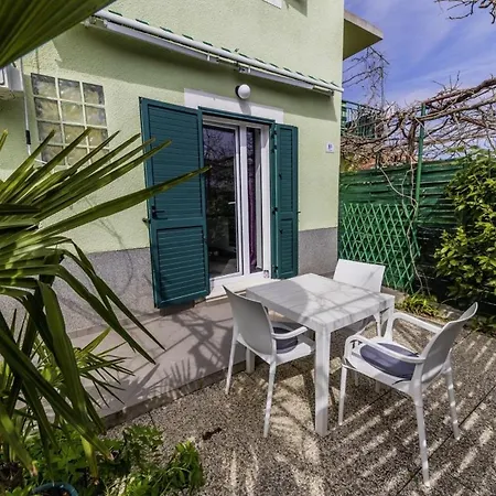 Lavel In - Mittel-dalmatien Vendégház Trogir