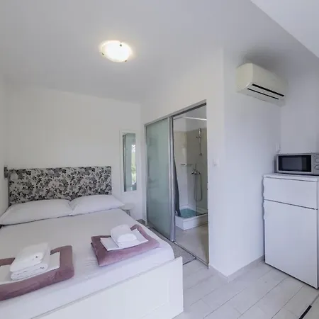 Lavel In - Mittel-dalmatien * Trogir